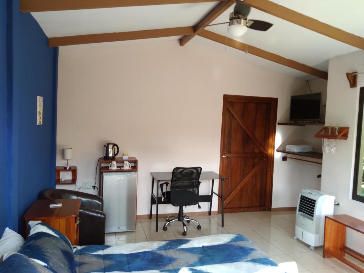 Slow Travel Lodge Upala Buitenkant foto
